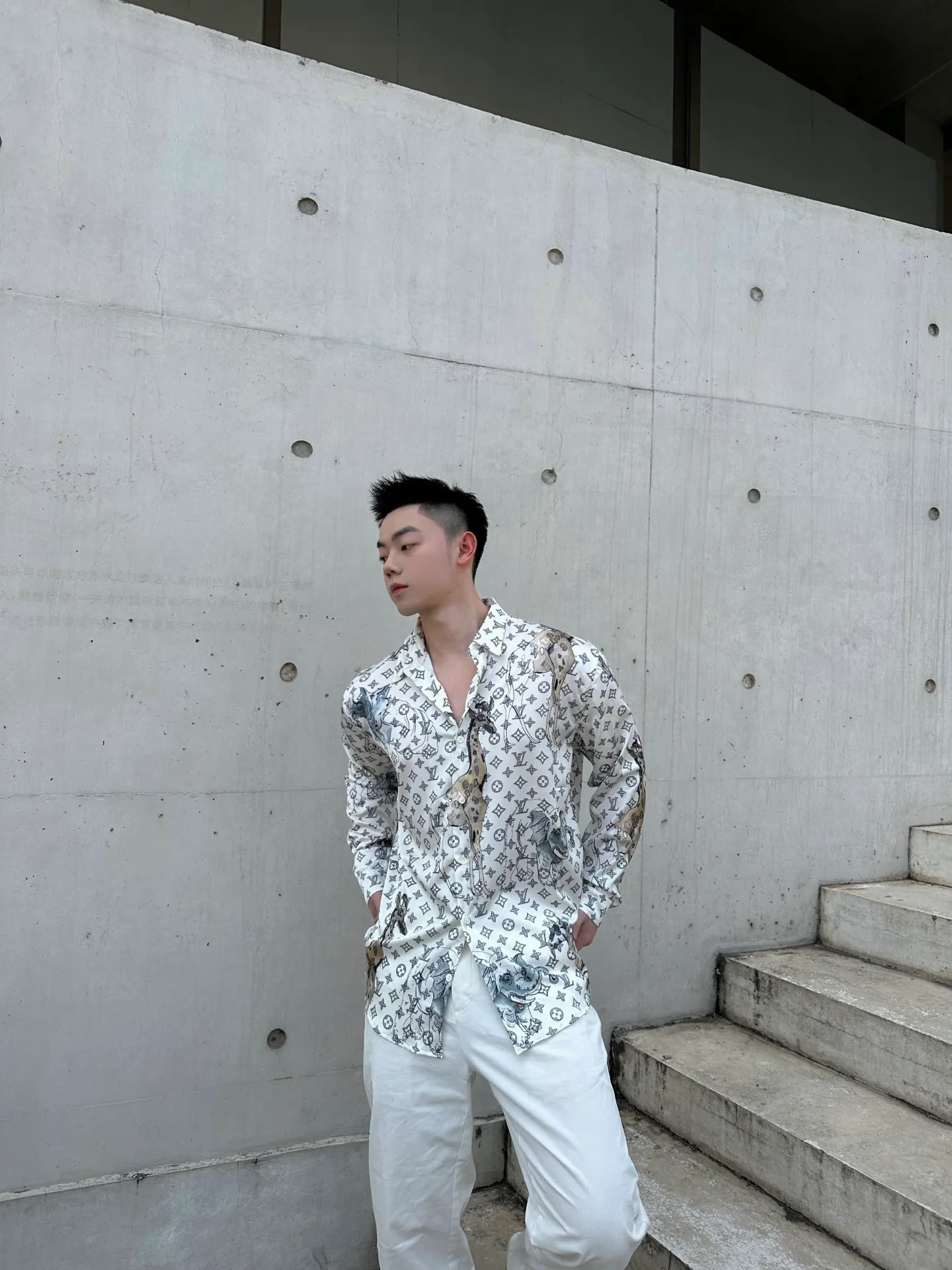 Louis Vuitton/Louis Vuitton Zoo Exclusive Shirt